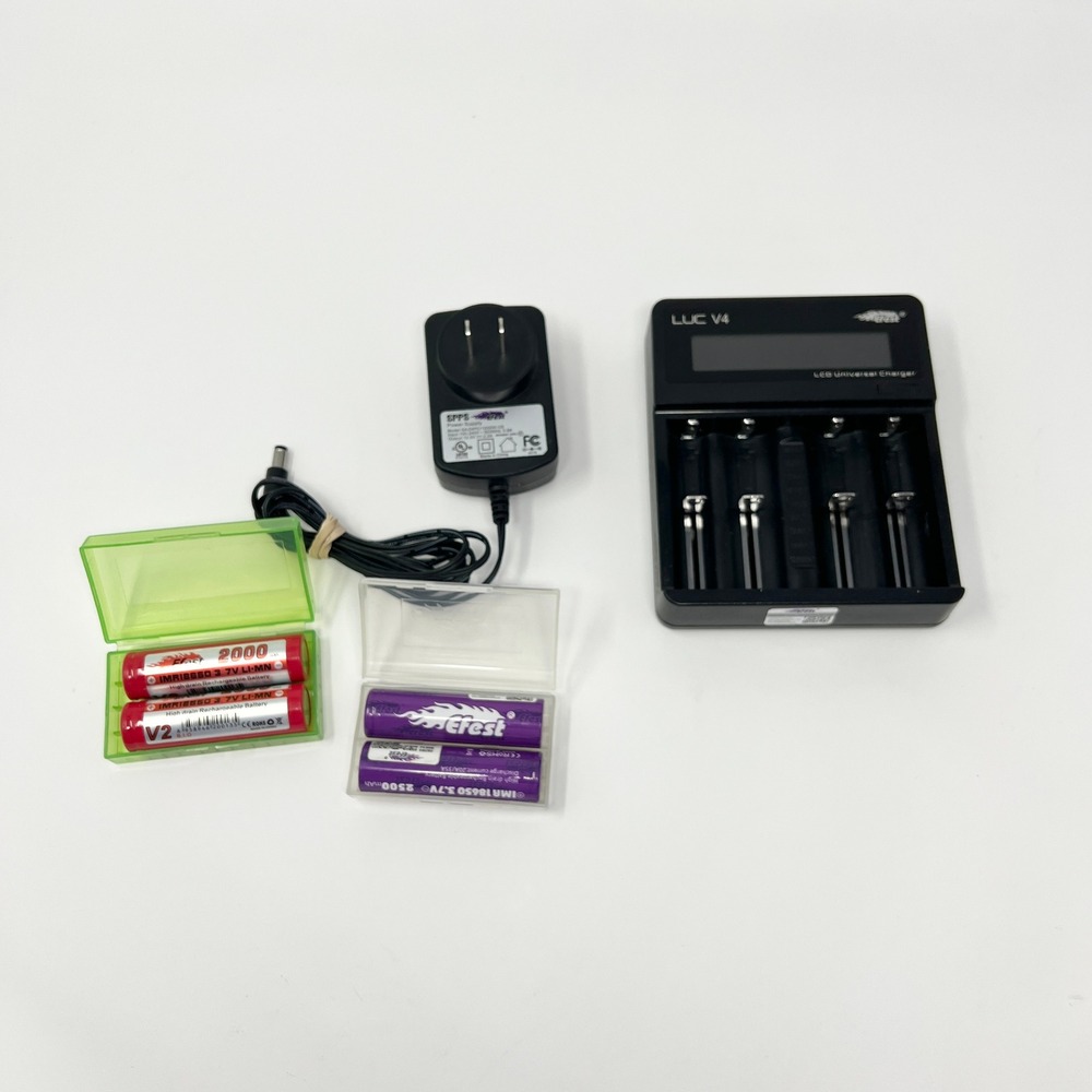 Efest LUC V4 LCD Universal Charger Bundle with Batteries Li-ion Charger